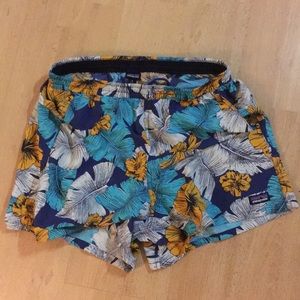 Patagonia Baggies Size M